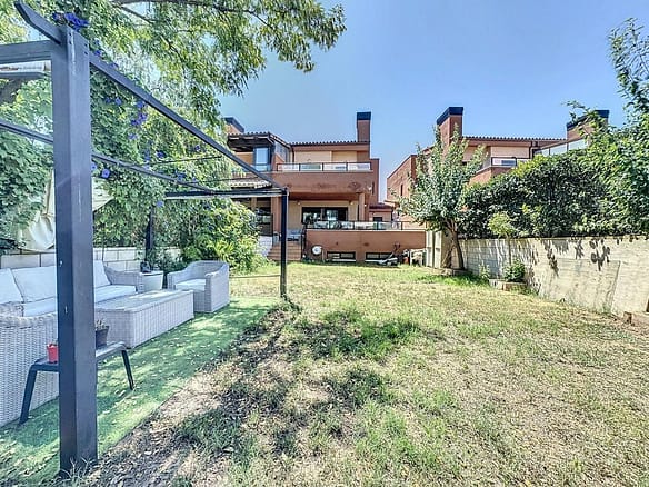 Pareado en Venta en torre en conill - bétera